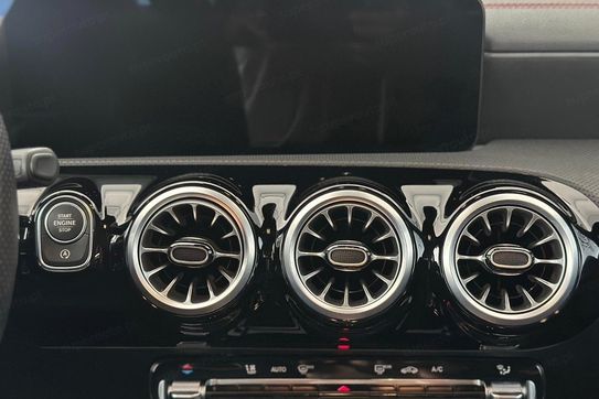 Mercedes CLA 200 AMG Line