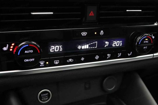 Nissan Qashqai N-Connecta 1.3 DIG-T mHEV  Xtronic