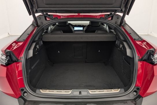Peugeot 408 GT 1.2 mHEV e-DCS6