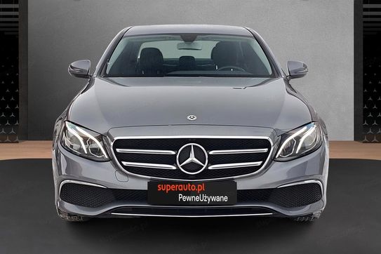 Mercedes E Klasa 220 d 4MATIC