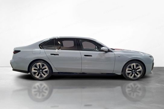 BMW Seria 7 750e PHEV xDrive
