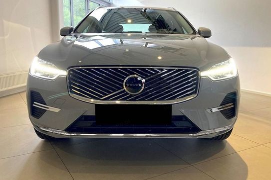 Volvo XC60 B5 AWD Plus Bright