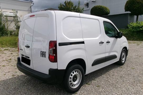 Fiat Doblo Cargo/Van M L1H1
