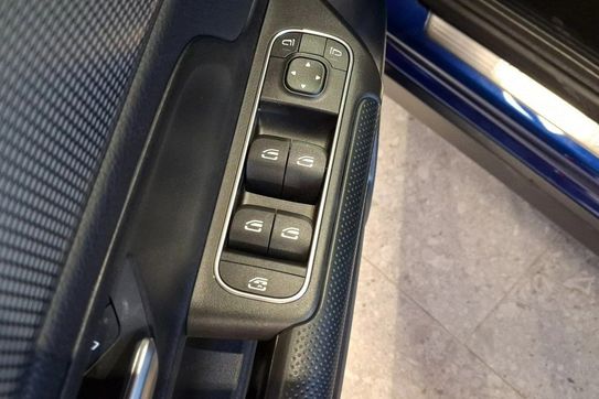 Mercedes GLB 200 7G-DCT