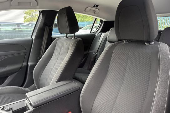 Peugeot 308 Active Pack 1.5 BlueHDi  S&S