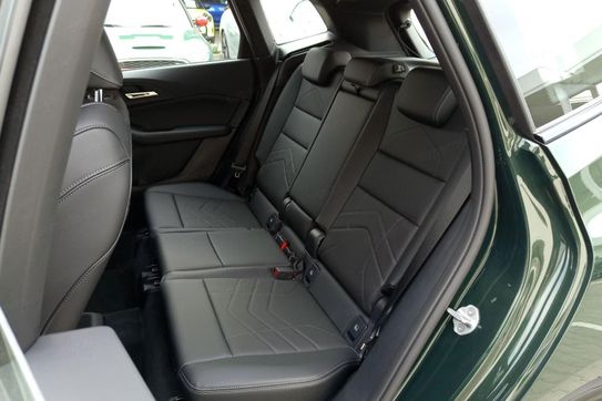 BMW Seria 2 220d mHEV aut