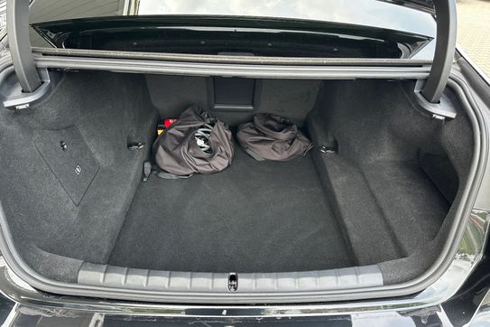 BMW Seria 7 M760e xDrive