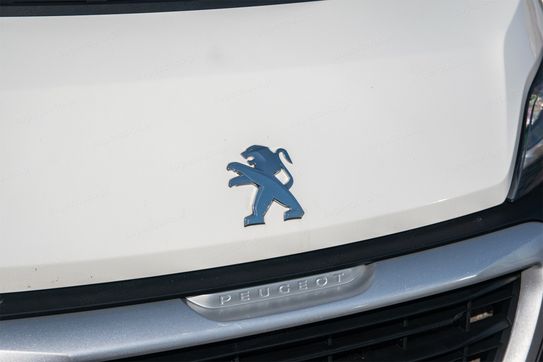Peugeot Boxer 335 Zabudowa Brygadowa + Skrzynia