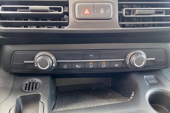 Toyota Proace City Verso Long 1.5 D-4D Family Aut.