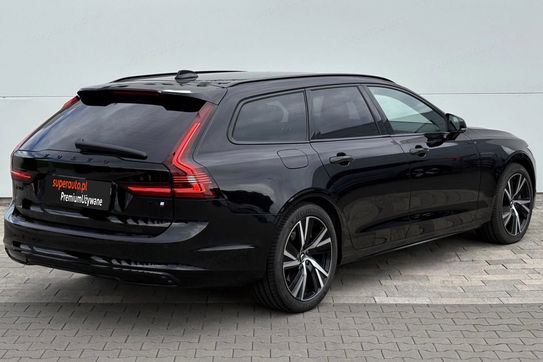 Volvo V90 T6 eAWD Plug-In Hybrid Plus Dark