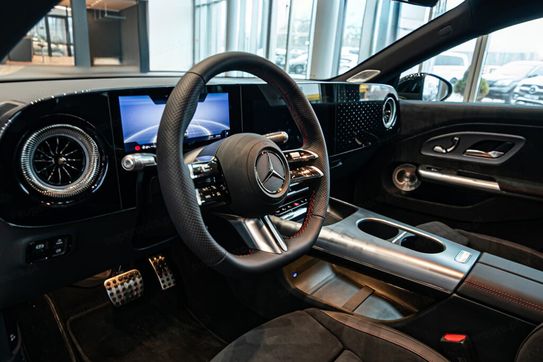 Mercedes CLA 200 4-Matic AMG Line