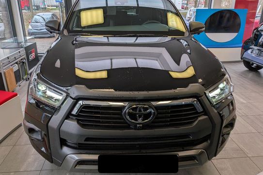 Toyota HiLux Double Cab Invincible