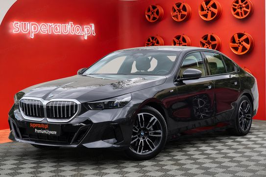 BMW Seria 5 520d xDrive M Sport
