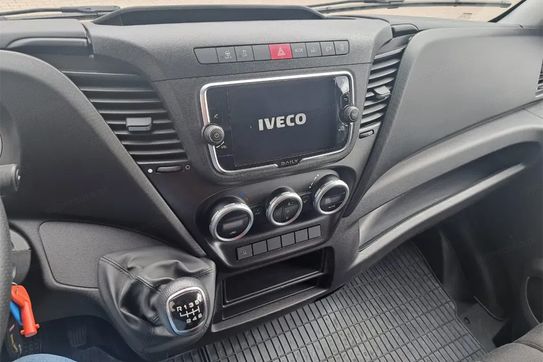 Iveco Daily 35S18 L4H2 Mobilna Wulkanizacja