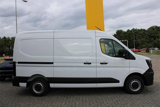 Renault Master L2H2 Extra AT9