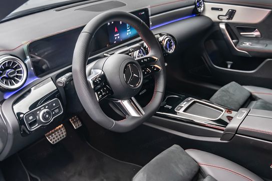 Mercedes CLA 200 d AMG Line Shooting Brake
