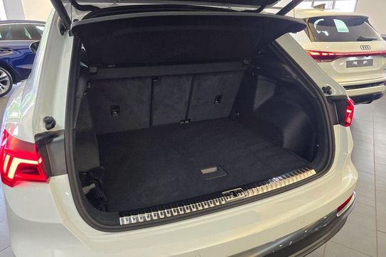 Audi Q3 35 TFSI S line