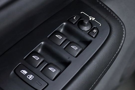 Volvo S60 B5 B AWD Plus Dark aut