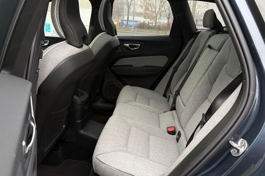 Volvo XC60 T8 Plug-In Hybrid AWD Ultra Bright