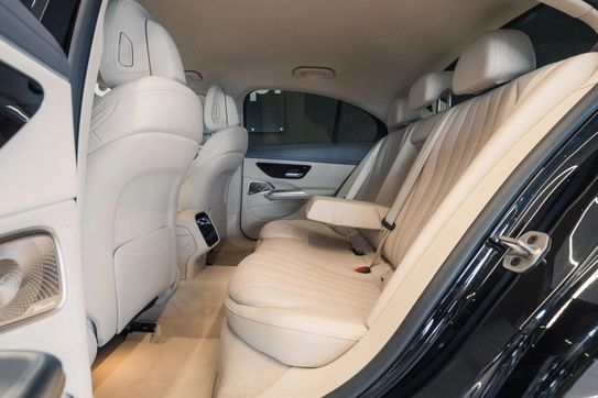 Mercedes Klasa E E 200 mHEV 4-Matic AMG 9G-Tronic