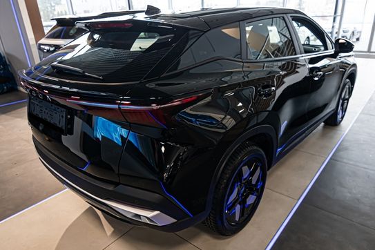 Omoda 5 1.5 T-GDI Hybrid Premium DHT