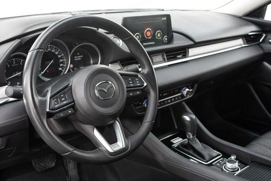 Mazda 6 2.0 Center-Line