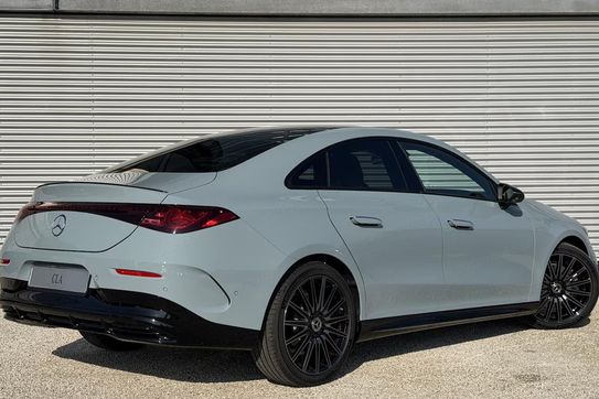 Mercedes CLA 220  4-Matic AMG Line