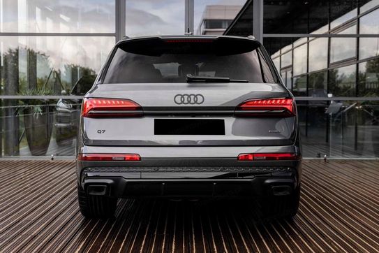 Audi Q7 50 TDI quattro S Line