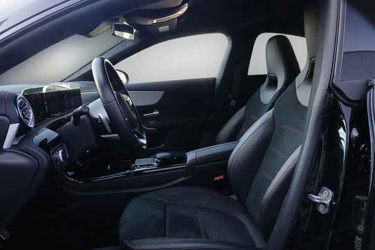 Mercedes CLA 200 AMG Line