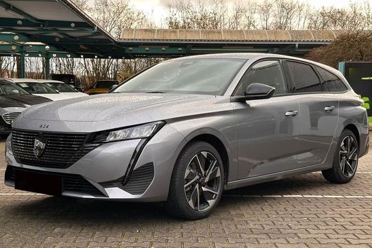 Peugeot 308 Allure e-DCS6 1.2 mHEV