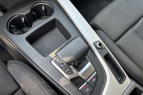 Audi A4 35 TFSI Advanced