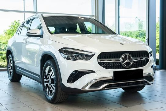 Mercedes GLA 200 Progressive