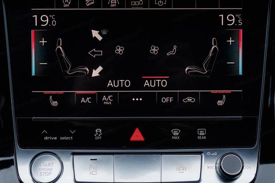 Audi Q8 50 TDI quattro S Line