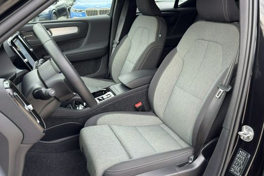 Volvo XC40 B3 Ultimate Dark aut