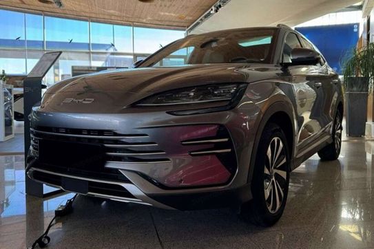 BYD Seal U DM-i  Design AWD