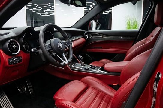 Alfa Romeo Stelvio Turbo Veloce Q4