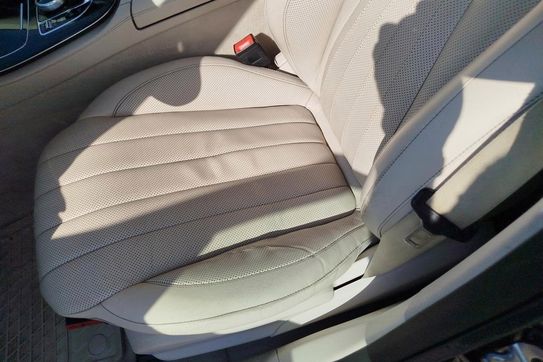 Mercedes Klasa E 400 d 4-Matic 9G-TRONIC