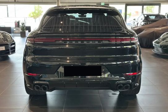 Porsche Cayenne Coupe Black Edition