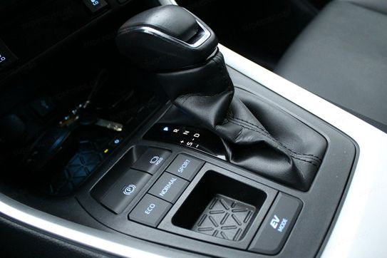 Toyota RAV4 2.5 Hybrid Selection 4x2