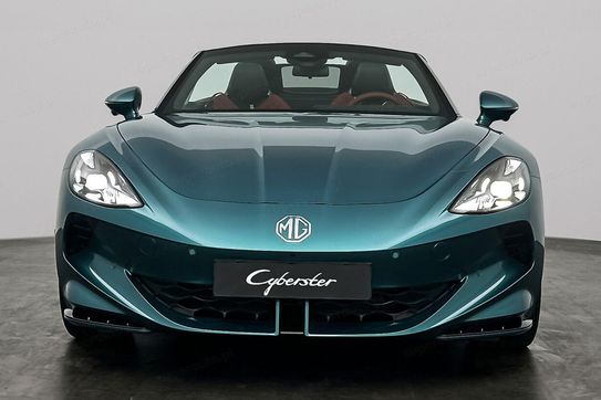 MG Cyberster 77kWh RWD Czarny Dach