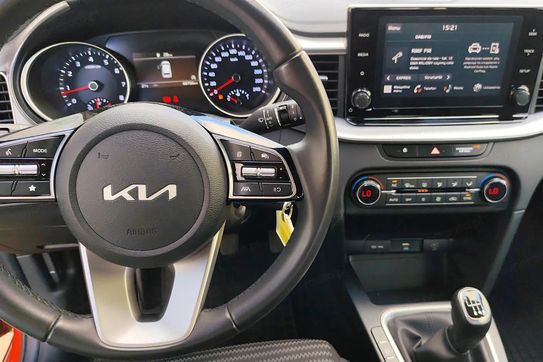 Kia Ceed 1.5 T-GDI M