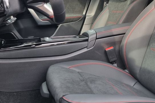 Mercedes Klasa A 200 AMG Line