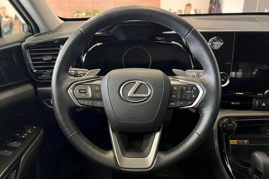 Lexus NX 350h Prestige 2WD