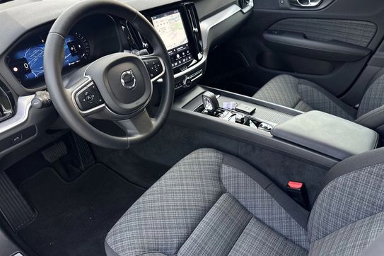 Volvo V60 B4 B Core