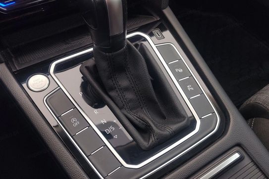 Volkswagen Passat 1.5 TSI Business DSG