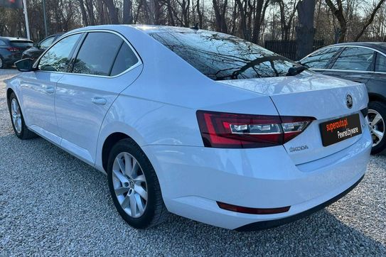 Skoda Superb 2.0 TDI Style DSG