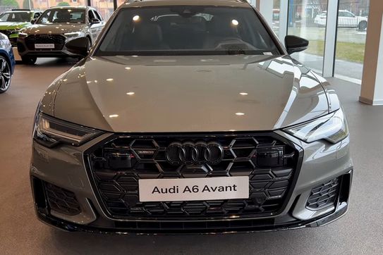 Audi A6 40 TDI quattro S Line Avant