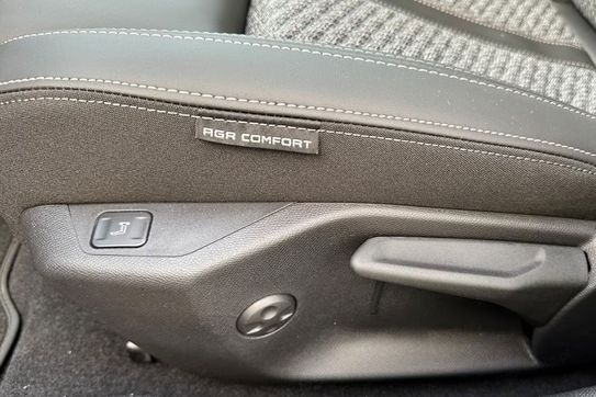 Peugeot 308 Allure S&S e-DCS6 1.2 mHEV