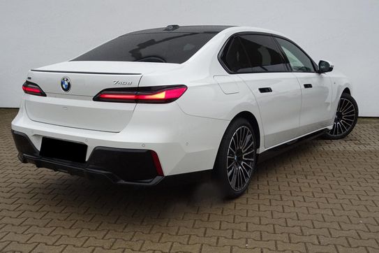 BMW Seria 7 740d xDrive M Sport