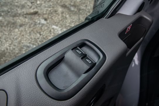 Ford Transit 350 L3H2 Trend A8